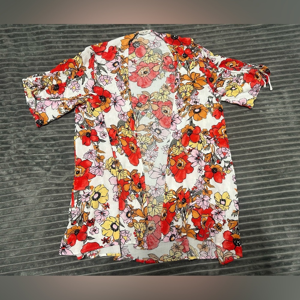 Lightweight Floral Kimono